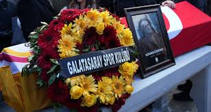 G�kmen �zdenak Cenaze T�reni